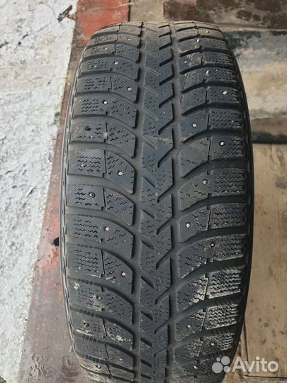 Bridgestone Ice Cruiser 5000 205/65 R15