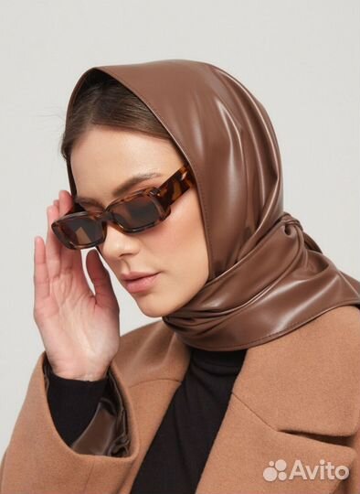 Косынка демисезонная из экокожи