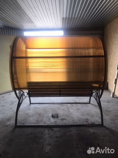 Садовые качели новые