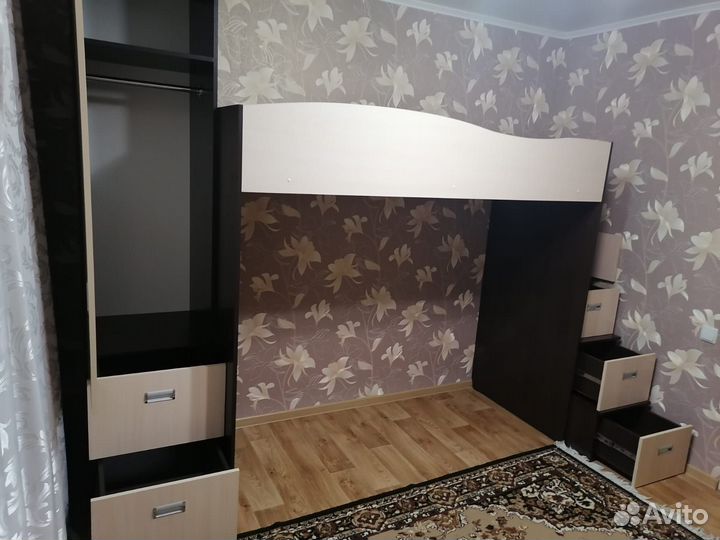 Стенка в детскую комнату