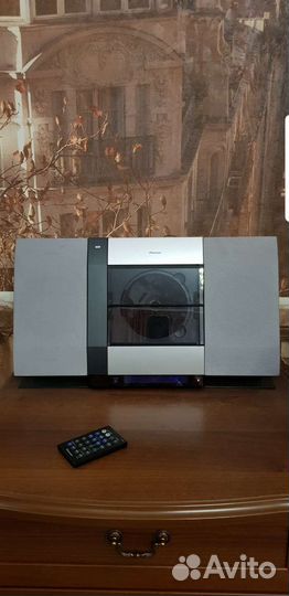 Мини музыкальный центр HI-FI класса Pioneer NS-F10