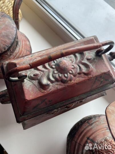 Посуда из металла, декоративная