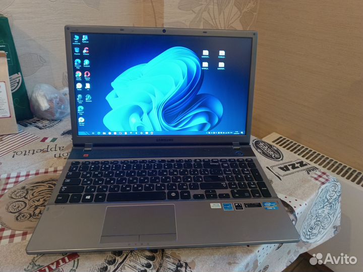 Ноутбук samsung офис