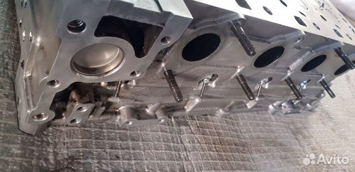 Головка блока цилиндров KIA sorento 2.5л турбодизе