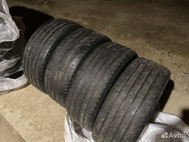 Hankook AH11 215/45 R18