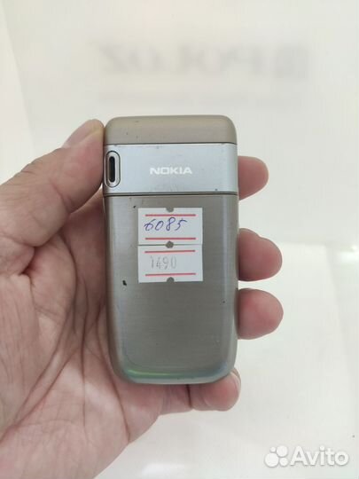 Кнопочный телефон Nokia 6085