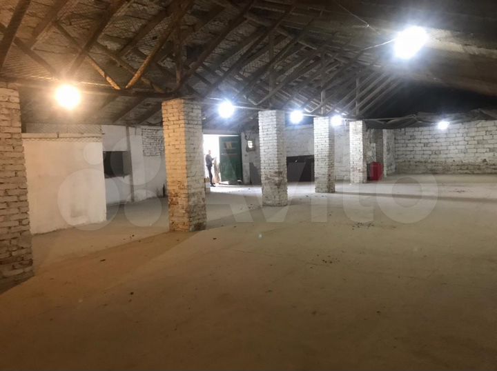 Склад, 700 м²