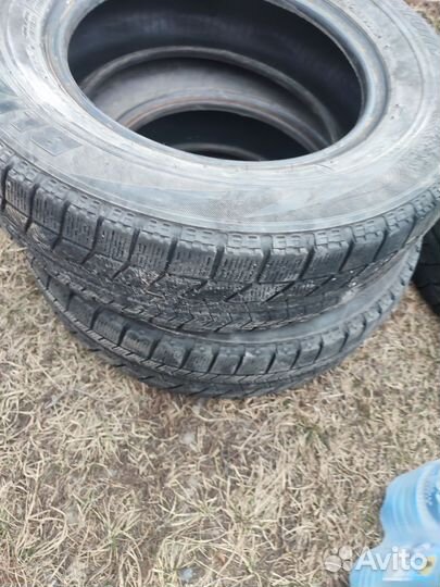 Bridgestone Blizzak VRX 175/65 R13