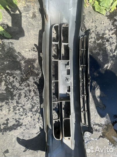 Бампер на toyota starlet EP90