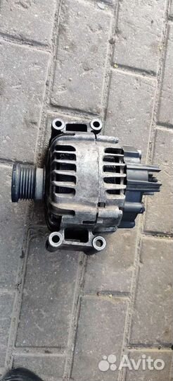 Генератор Мерседес 212 е200