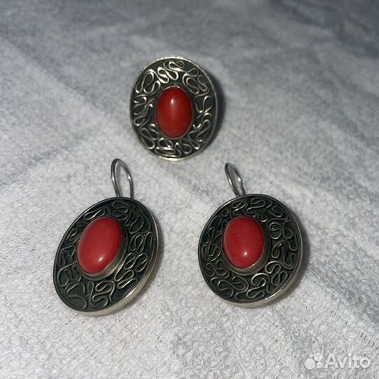 Комплект кольцо и серьги СССР (сзр)