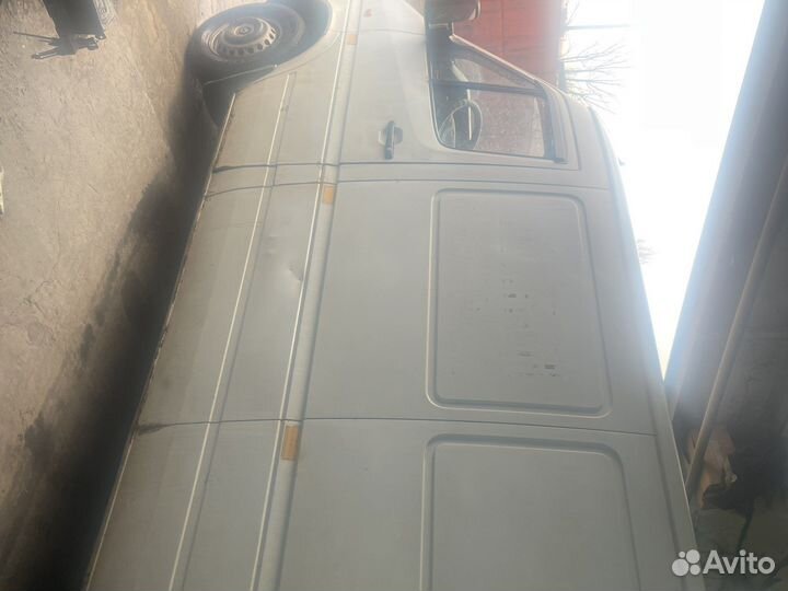 Mercedes-Benz Sprinter цельнометаллический, 1997