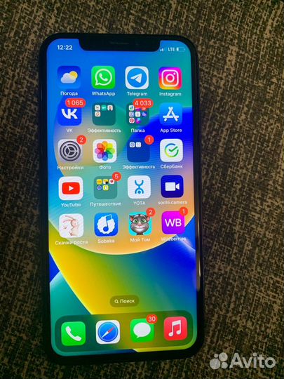 iPhone X, 256 ГБ