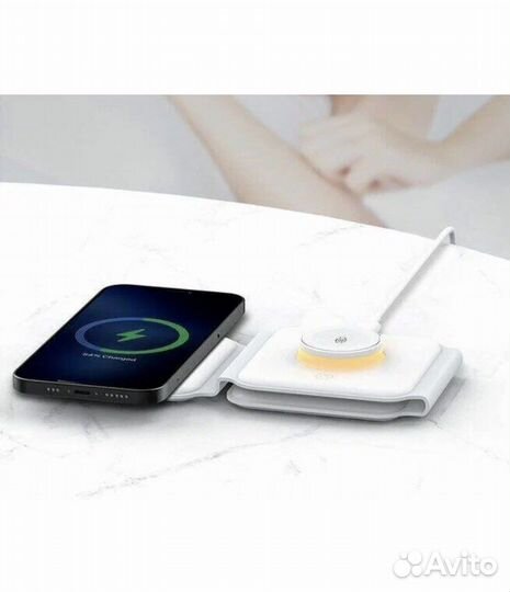 Беспроводное зарядное устройство 3 в 1