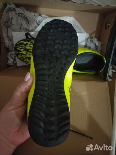 Футбольные бутсы 37 размер