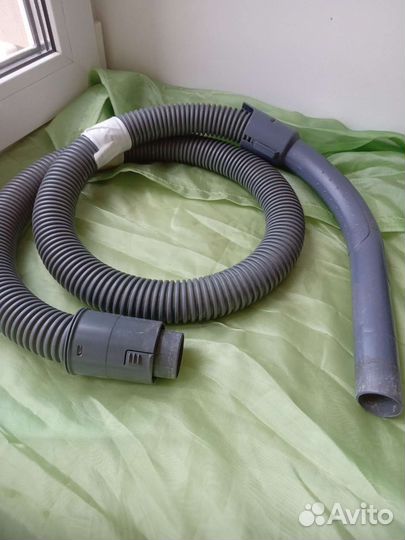 Шланг для пылесоса