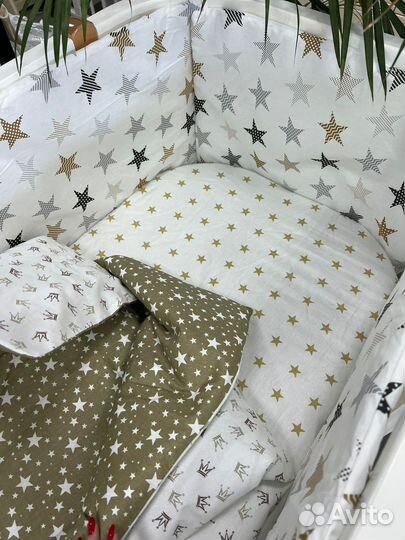 Комплект детского постельного белья в кроватку