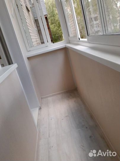 Остекление и отделка балконов