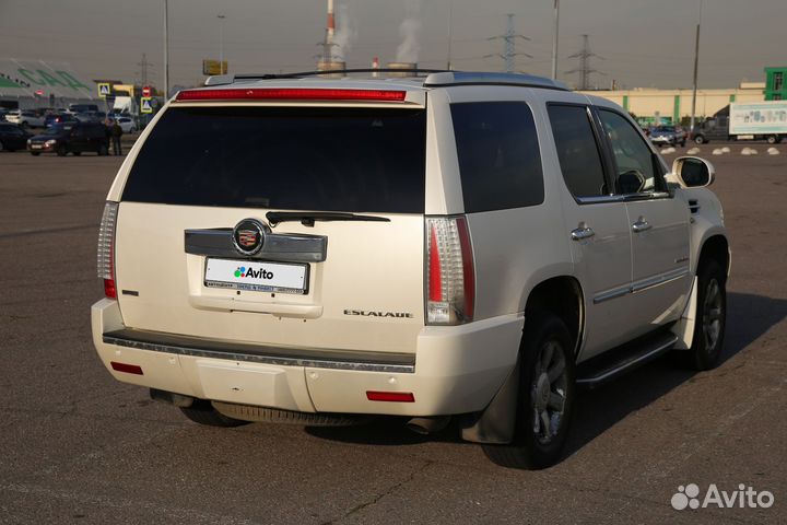 Cadillac Escalade 6.2 AT, 2010, 316 000 км