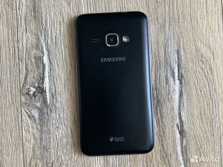 Samsung A3 (2016)