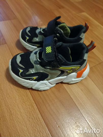 Детская обувь