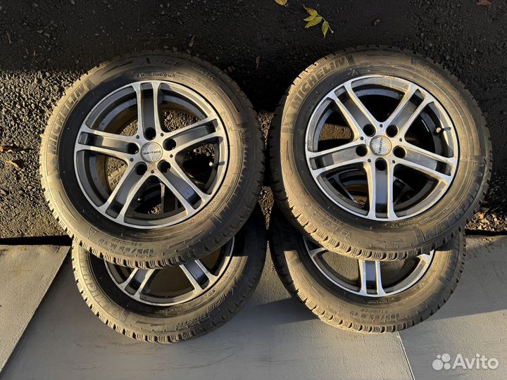 Зимний комплект на opel astra zafira vectra R15