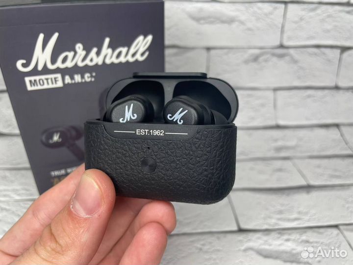 Беспроводные наушники Marshall