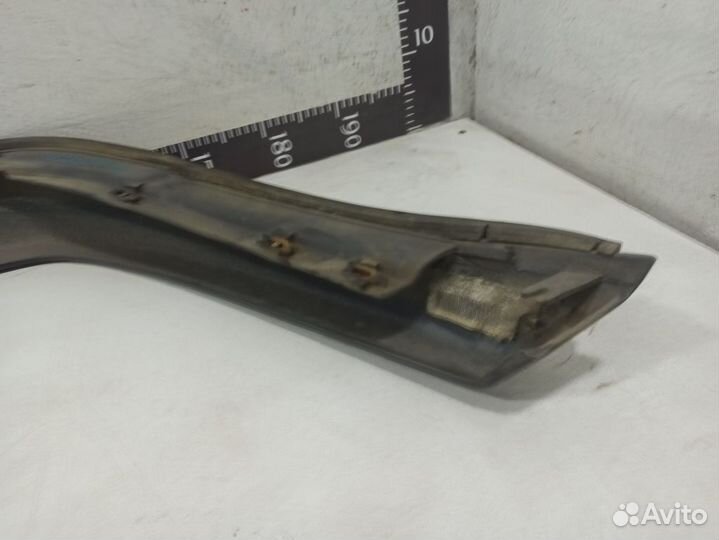 Накладка заднего крыла левого