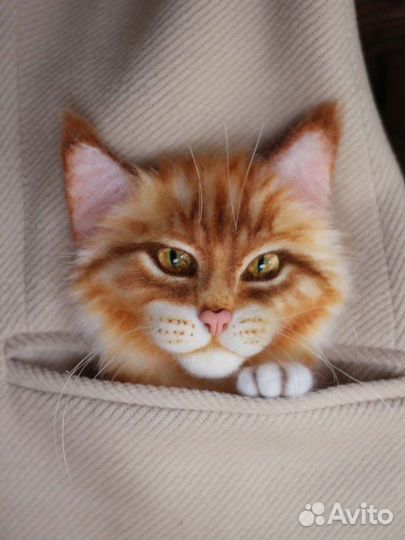 Брошь кот из шерсти мериноса по фото питомца