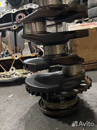 Mitsubishi lancer 10 Коленвал 4B11