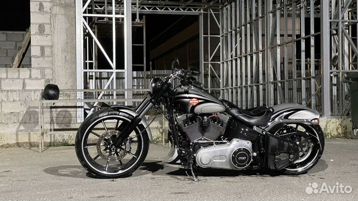 Harley Davidson Breakout