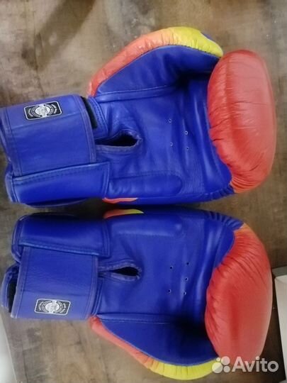 Боксерские перчатки Twins 16 oz оригинал