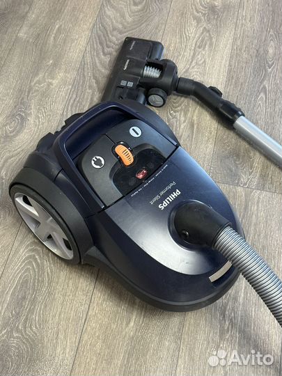 Пылесос Philips FC8780/08 Performer Silent