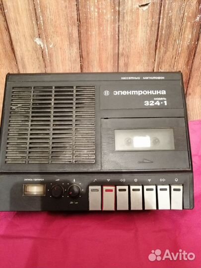 Кассетный магнитофон Электроника 324-1,СССР