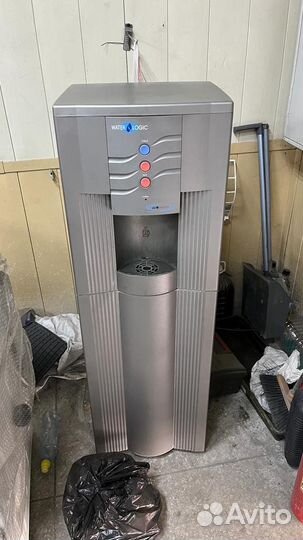 Кулер для воды