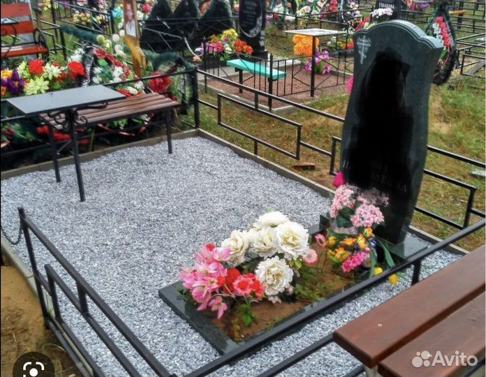 Памятники гранитные. Установка, благоустройства