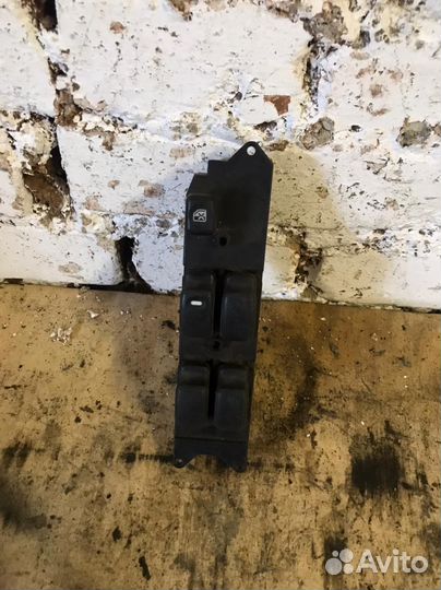 Блок управления стеклоподъемниками Galant