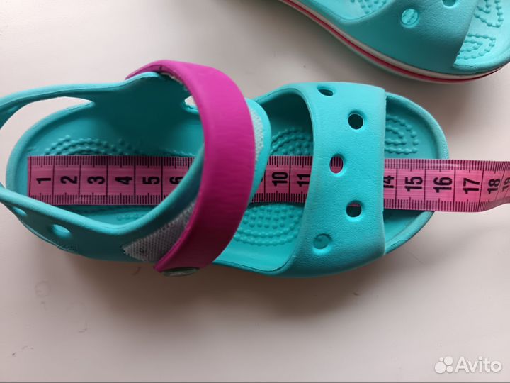 Босоножки crocs c8 на девочку