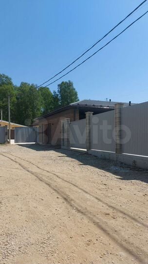 Коттедж 240 м² на участке 7,5 сот.