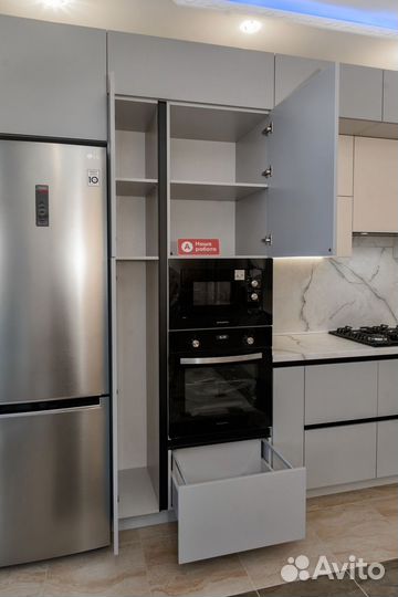 Кухонный гарнитур