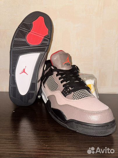 Кроссовки Nike Air Jordan 4 Retro Taupe Haze