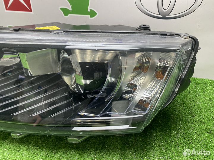 Фара левая skoda octavia 3 A7 LED ксенон диодная