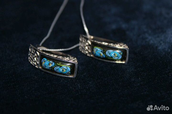 Серьги со вставками из горячей эмали