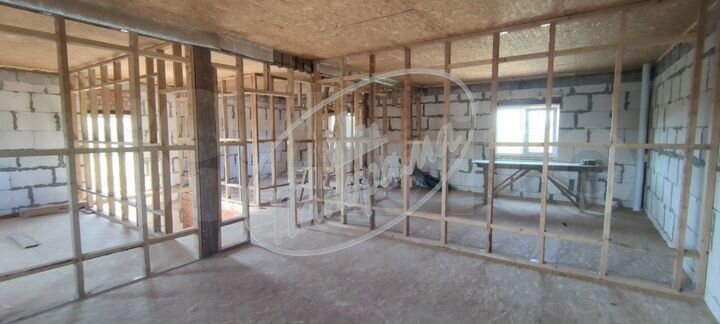 Дом 189,4 м² на участке 7,5 сот.