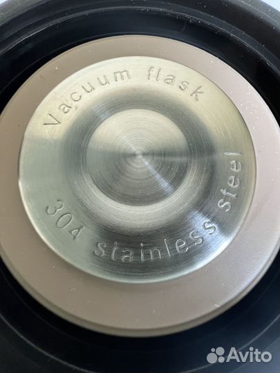 Термос новый