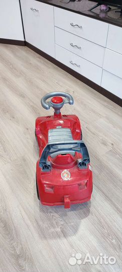 Машина каталка для детей