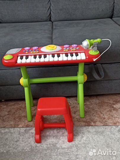 Музыкальная игрушка Пианино со стулом