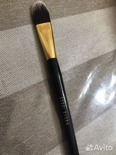 Кисти bobbi brown