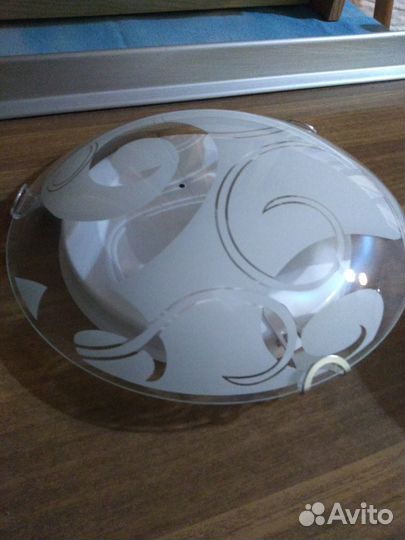 Светильники настенные и потолочный, новые