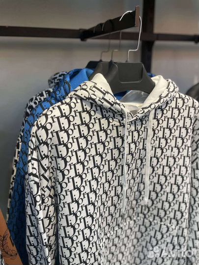 По оптовым ценам